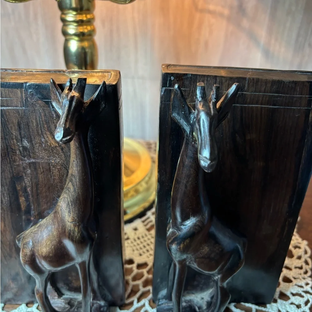 Ironwood Bookends Giraffe Carved Safari Animals Wildlife Nature Serengeti Unique
